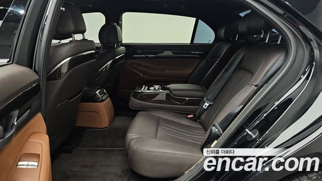 Genesis G90 Luxury, 2021 12