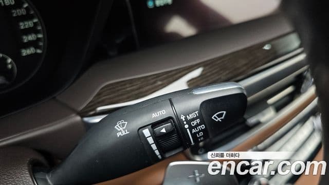 Genesis G90 Luxury, 2021 17