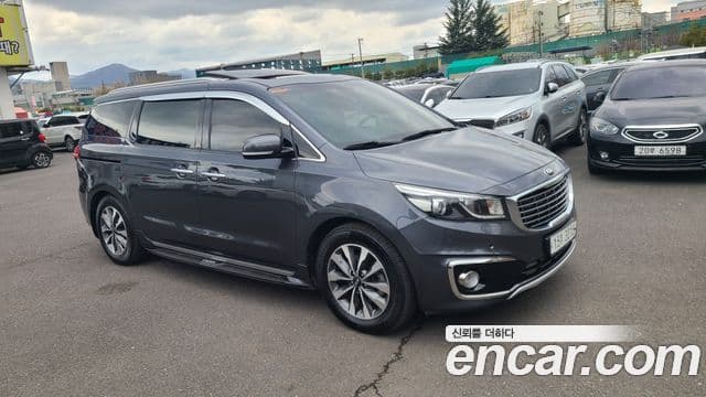 Kia All New Carnival Prestige, 2015 2