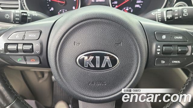 Kia All New Carnival Prestige, 2015 9