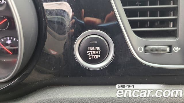 Kia All New Carnival Prestige, 2015 13