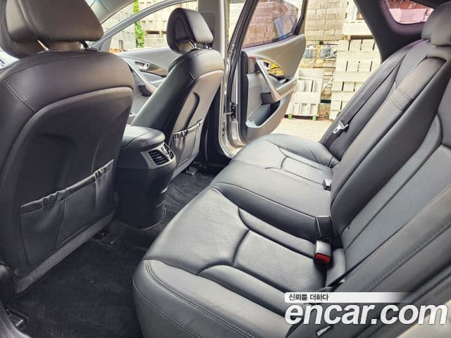 Hyundai Grandeur HG Modern, 2014 10