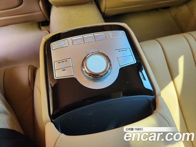 Genesis G80 (RG3) бензин 2.5 турбо 2WD, 2026 10