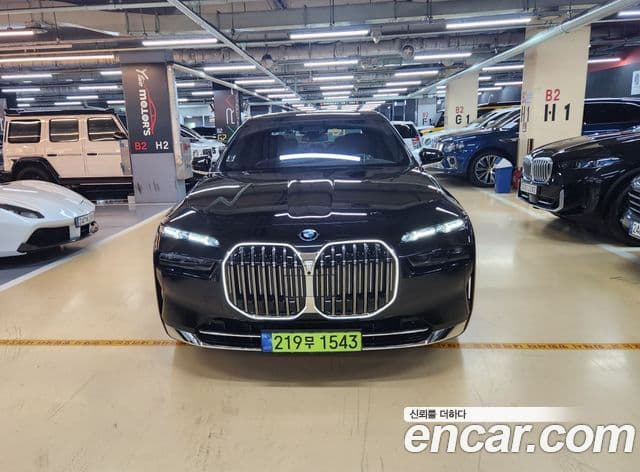 BMW 7시리즈 (G70) 750e xDrive Design Pure Excellence, 2024 1