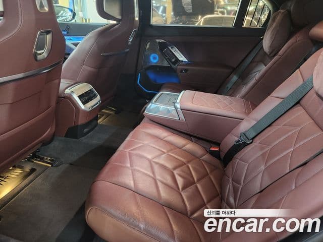 BMW 7시리즈 (G70) 750e xDrive Design Pure Excellence, 2024 7