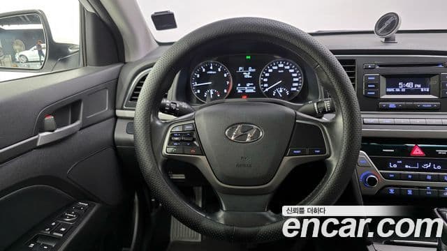 Hyundai Avante AD 1.6 GDI Smart, 2017 13
