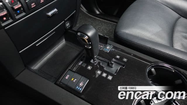 Kia Mohave 4WD KV300, 2015 9