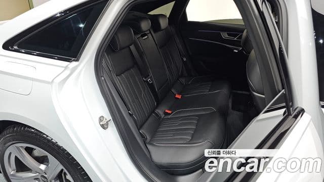 Audi A6 (C8) Premium, 2025 12