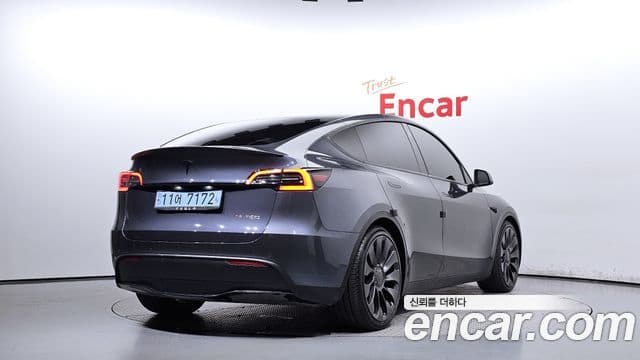Tesla модель Y performance AWD, 2021 2