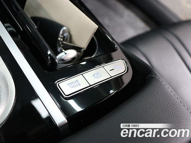 Genesis G80 (RG3) бензин 2.5 турбо AWD, 2022 10