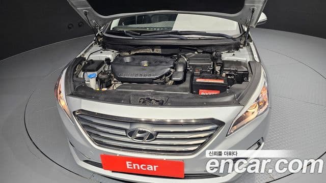 Hyundai LF Sonata Premium, 2015 6