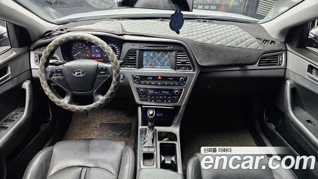 Hyundai LF Sonata Premium, 2015 7
