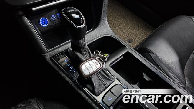 Hyundai LF Sonata Premium, 2015 9