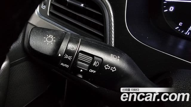 Hyundai LF Sonata Premium, 2015 17