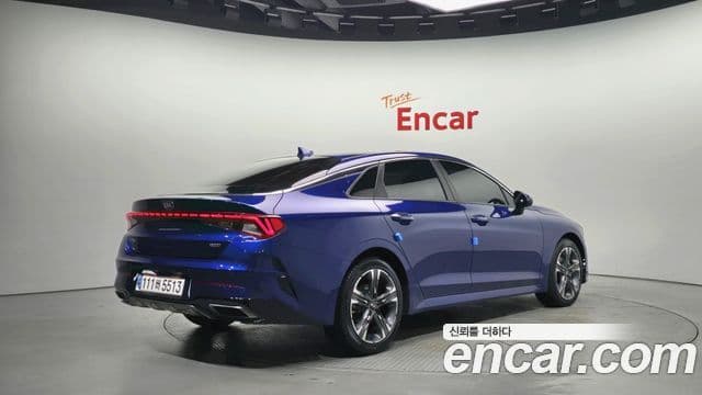 Kia K5 3세대 Signature, 2020 2