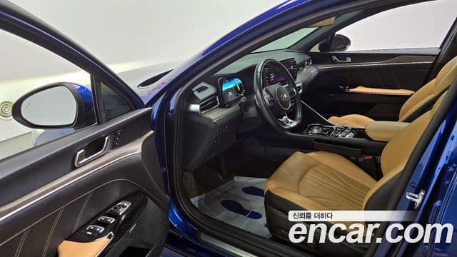 Kia K5 3세대 Signature, 2020 10