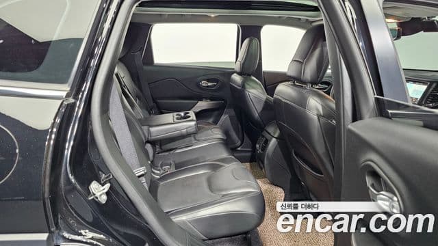 Jeep Cherokee(KL) 2.4 Longitude high AWD, 2019 12