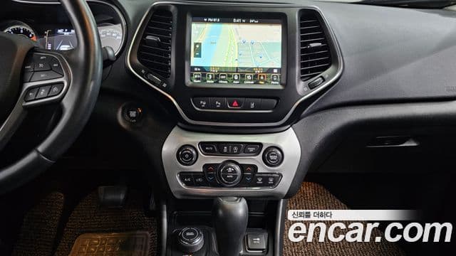 Jeep Cherokee(KL) 2.4 Longitude high AWD, 2019 14