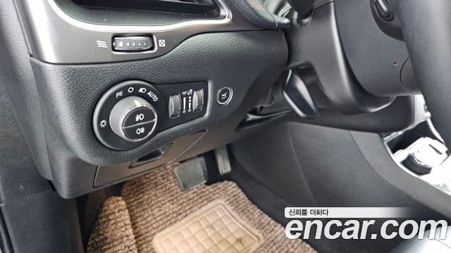 Jeep Cherokee(KL) 2.4 Longitude high AWD, 2019 18