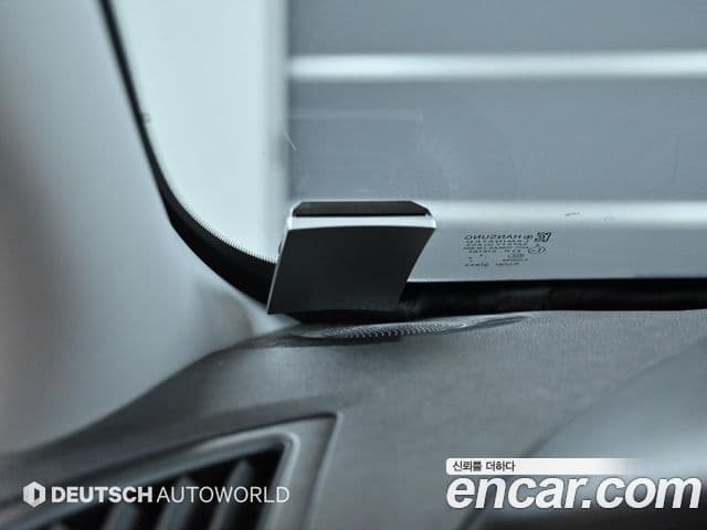 Hyundai YF Sonata Luxury, 2010 9