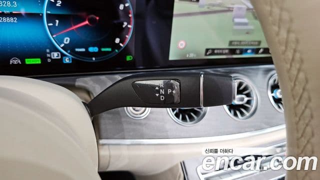 Mercedes-Benz E-класс W213 E450 4MATIC кабриолет, 2022 9