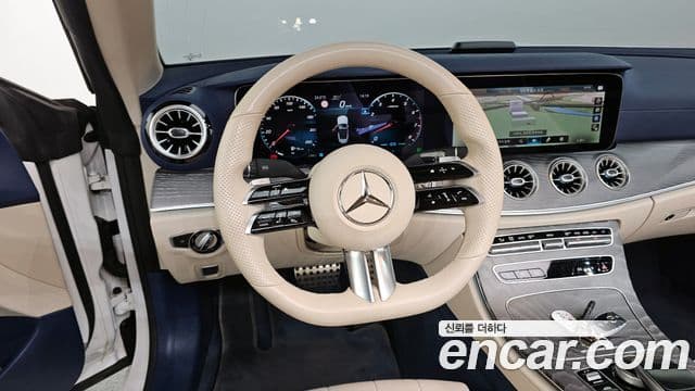 Mercedes-Benz E-класс W213 E450 4MATIC кабриолет, 2022 13