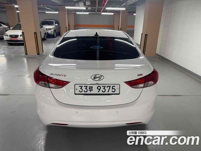 Hyundai Avante MD M16 GDI Avenue, 2013 4