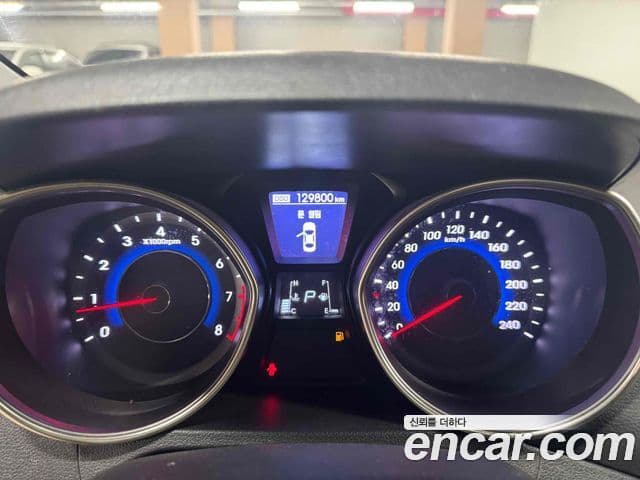 Hyundai Avante MD M16 GDI Avenue, 2013 8