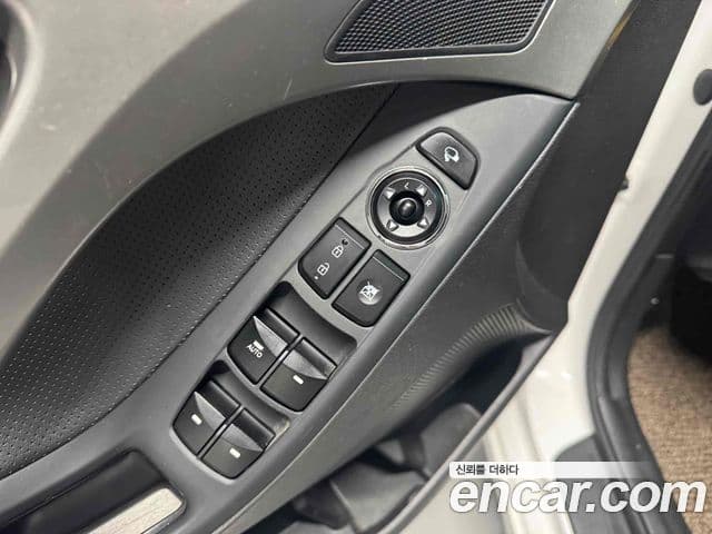 Hyundai Avante MD M16 GDI Avenue, 2013 15