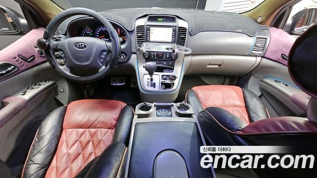 Kia Carnival R President, 2013 7