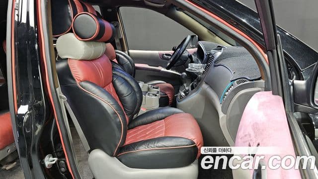 Kia Carnival R President, 2013 11