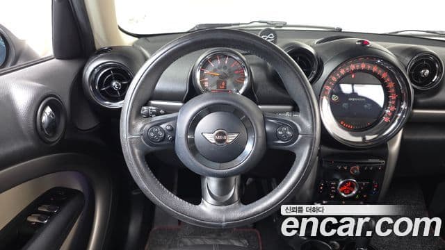 Mini Cooper D Countryman 1세대, 2016 13