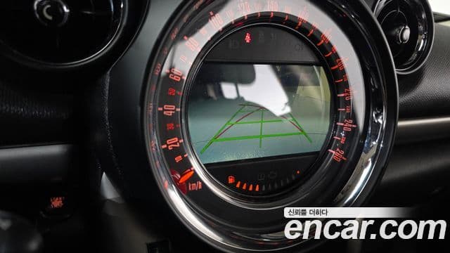 Mini Cooper D Countryman 1세대, 2016 15