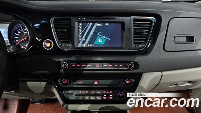 Kia All New Carnival Noblesse, 2015 16