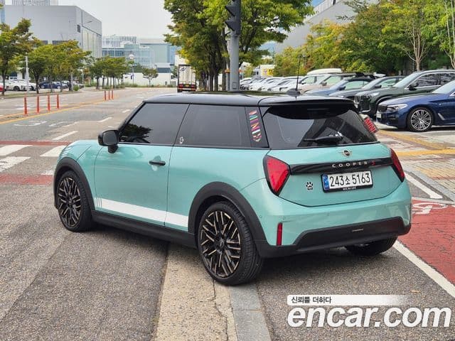 Mini Cooper S 4세대 favored, 2025 все фото