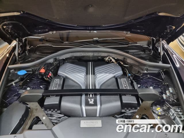 Rolls-Royce Cullinan 6.7 V12 чёрный эмблема, badge, 2021 6