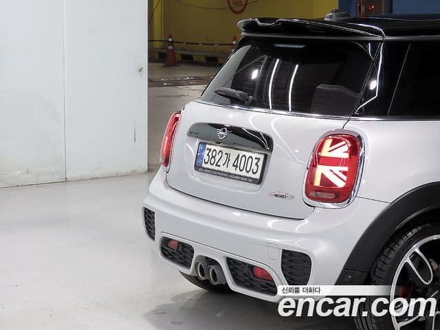 Mini Cooper S 3세대, 2021 16