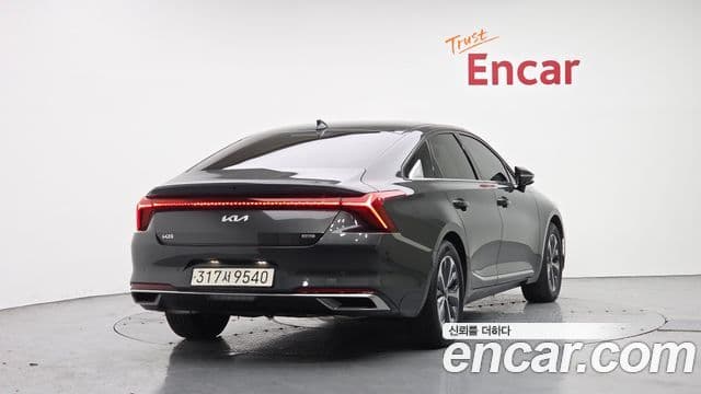 Kia K8 гибрид Noblesse, 2023 4