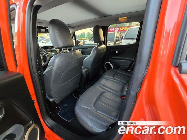 Jeep Renegade 2.4 Longitude, 2017 12