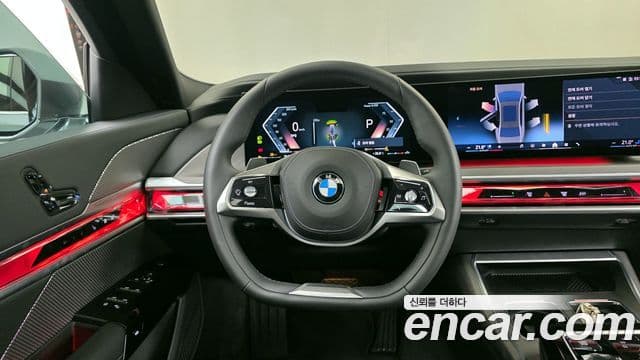 BMW 7시리즈 (G70) 740i xDrive Classic серебристый Edition, 2024 13