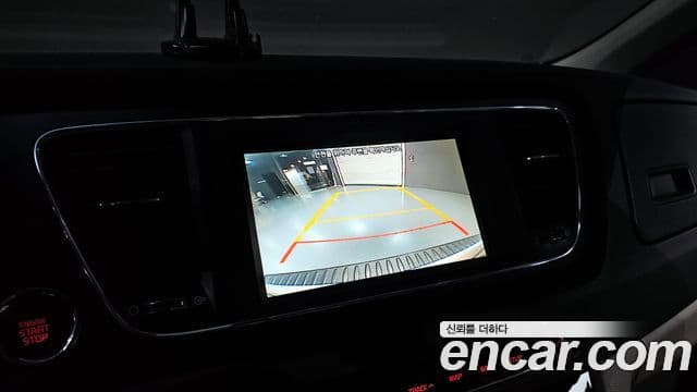 Kia All New Carnival Luxury, 2018 16