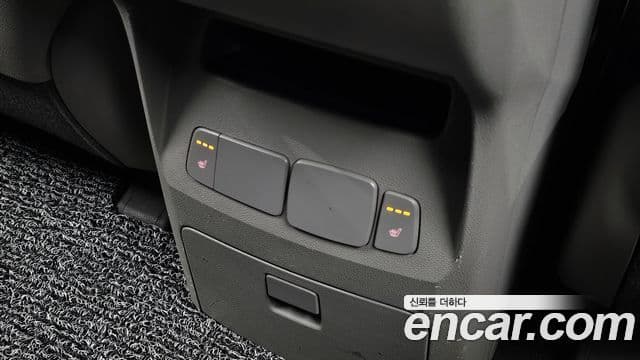 Kia All New Carnival Luxury, 2018 19