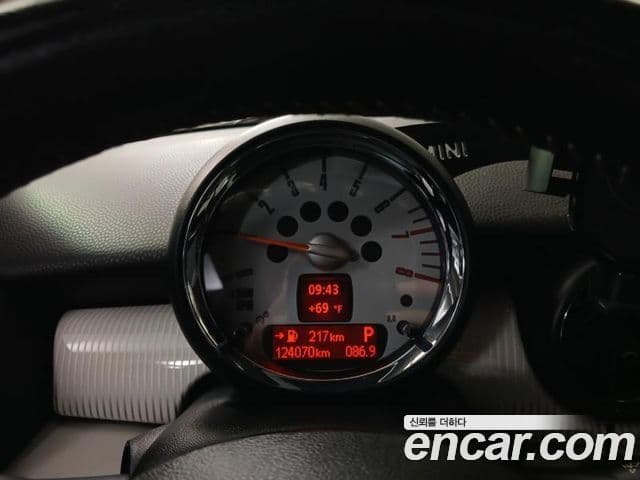 Mini Cooper S Camden, 2010 11