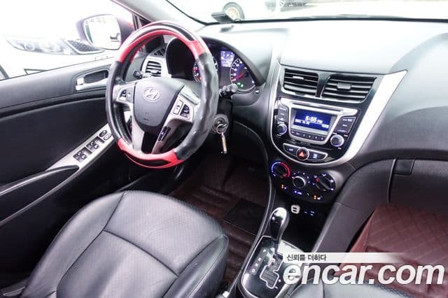 Hyundai Accent(новый кузов / новое поколение) Modern, 2016 12