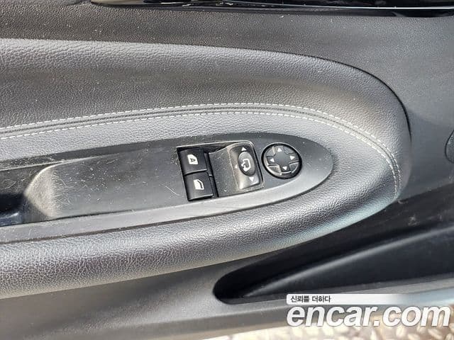 Ситроен / DS DS3 1.6 e-HDi So Chic, 2012 10