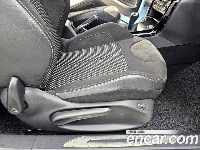 Ситроен / DS DS3 1.6 e-HDi So Chic, 2012 12