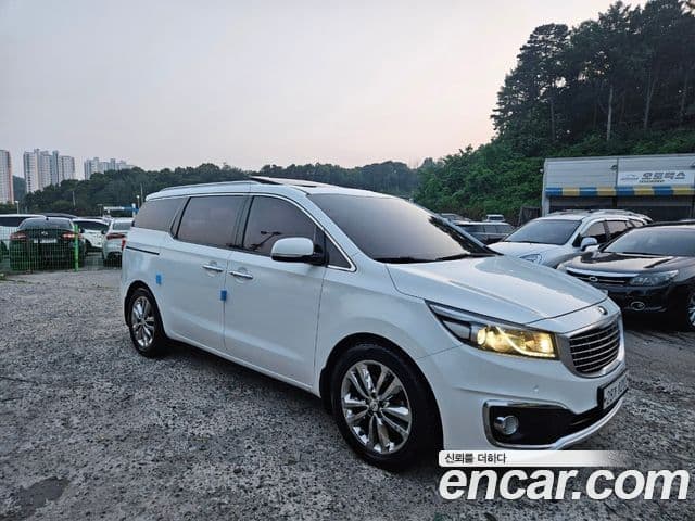 Kia All New Carnival President, 2016 3