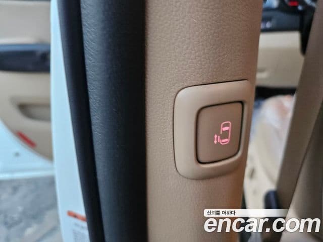 Kia All New Carnival President, 2016 18