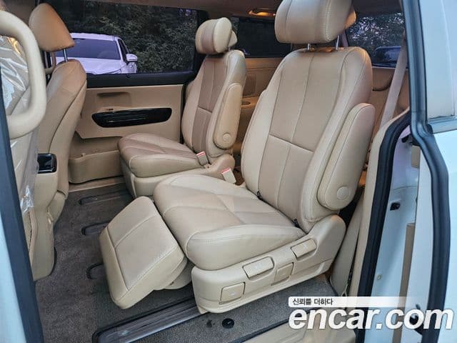 Kia All New Carnival President, 2016 19
