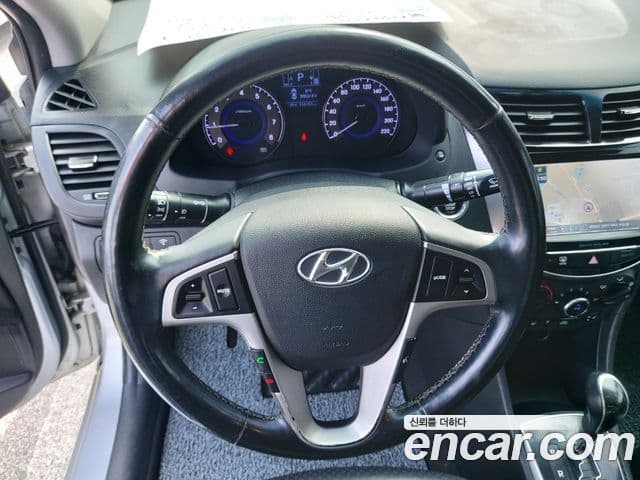 Hyundai Accent(новый кузов / новое поколение) Modern, 2015 8